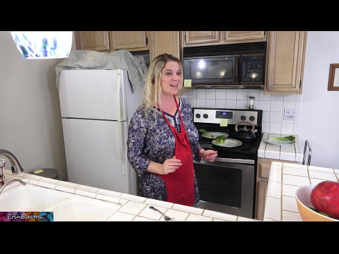 ❤️ Stepmom Mëllech him an der Kichen virun sengem Datum ️ Sluts op Porno lb.niceporn-tv.ru ❌
